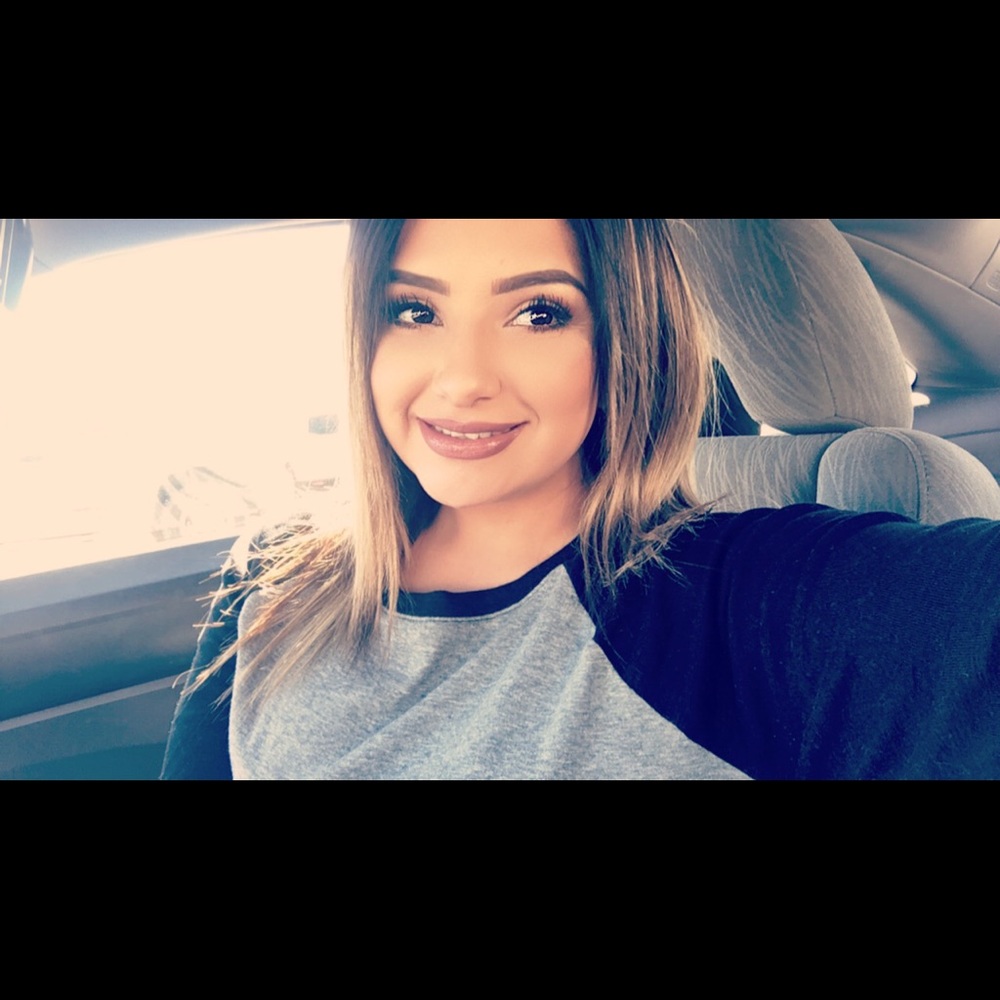 Meet your Posher, Samantha